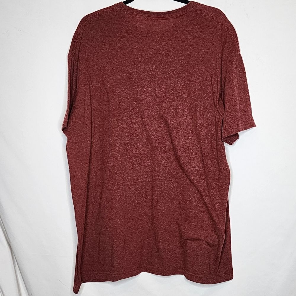 2XL Mens Levis Red Short Sleeve Tee Marbled Crew Neck Logo Pink Blue - Picture 7 of 7